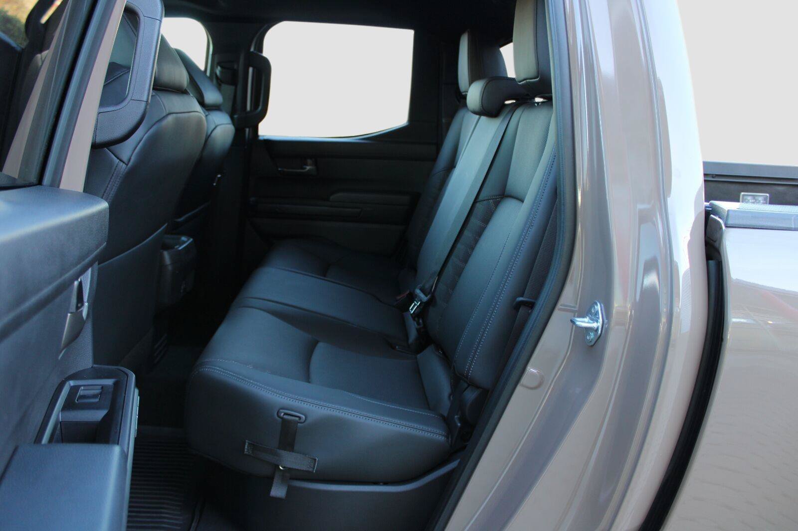 Certified 2026 Toyota Tacoma TRD Off-Road w/ TRD Off Road Premium Package AWD/4WD image 39