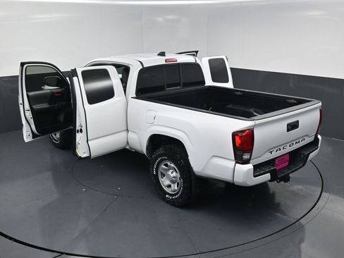 Used 2022 Toyota Tacoma SR image 20