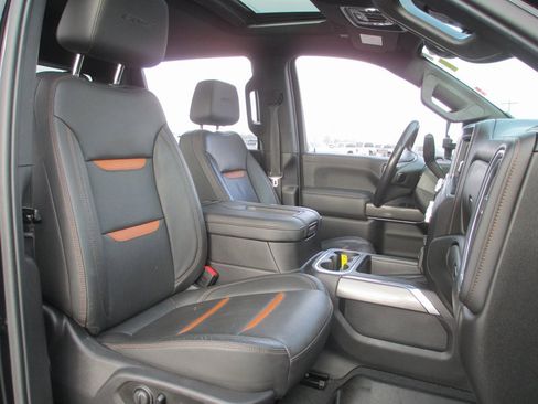 Used 2020 GMC Sierra 2500 AT4 w/ AT4 Premium Package image 22