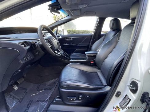 Used 2018 Toyota Mirai image 19