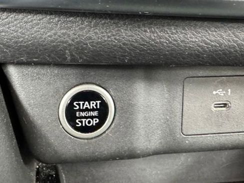 Certified 2023 Nissan Rogue SV image 23