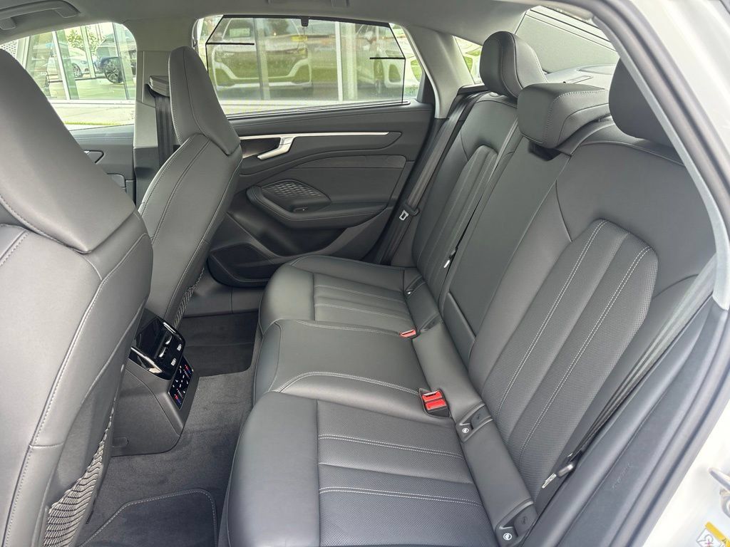 New 2026 Audi A6 Premium Plus AWD/4WD image 9