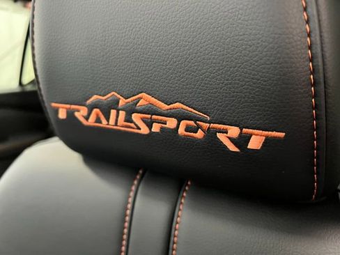 New 2025 Honda Pilot TrailSport image 28