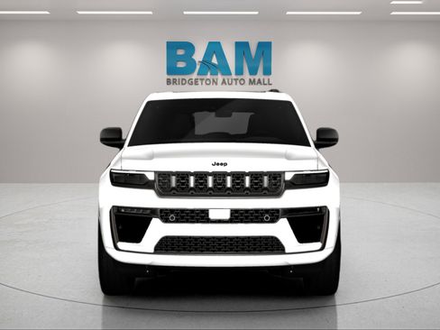 New 2026 Jeep Grand Cherokee Limited Reserve image 15