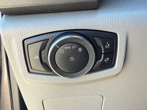 Used 2019 Ford F450 XL w/ Power Equipment Group image 16