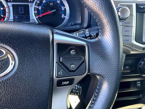 Used 2016 Toyota 4Runner SR5 image 24