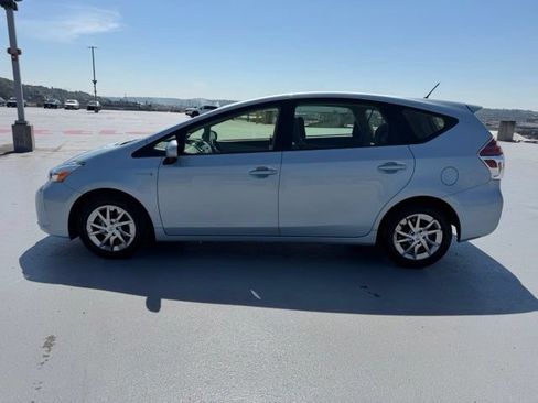 Used 2015 Toyota Prius V Two FWD image 6