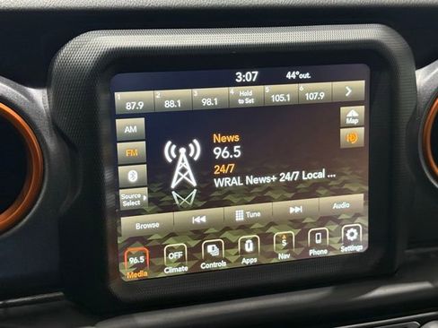 Used 2022 Jeep Gladiator Mojave w/ LED Lighting Group image 28