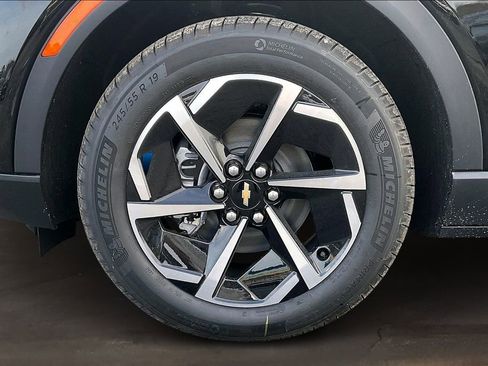 New 2026 Chevrolet Equinox EV LT FWD image 13