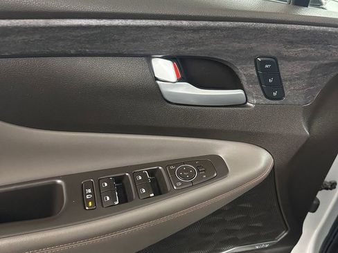 Used 2019 Hyundai Santa Fe AWD image 9