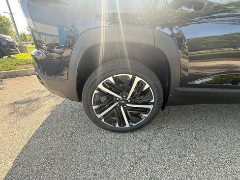 New 2027 Chevrolet Equinox RS w/ Safety and Technology Package AWD/4WD image 33