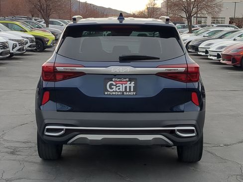 Used 2023 Kia Seltos SX image 5