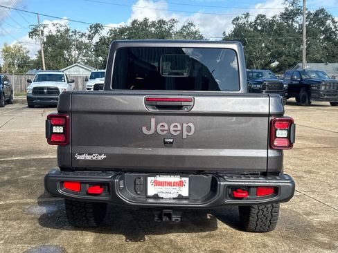 New 2025 Jeep Gladiator Rubicon w/ Convenience Group image 5
