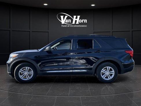 Certified 2023 Ford Explorer XLT w/ Equipment Group 202A image 12