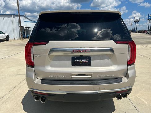Used 2022 GMC Yukon Denali RWD image 6