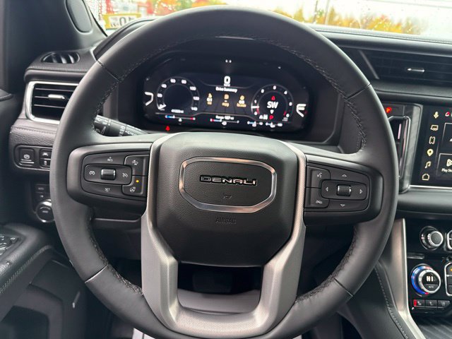 Certified 2023 GMC Yukon Denali AWD/4WD image 20