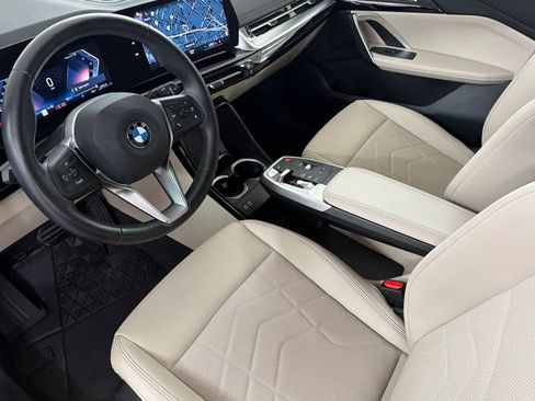 Used 2023 BMW X1 xDrive28i w/ Convenience Package AWD/4WD image 11
