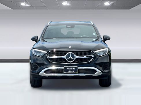 Used 2025 Mercedes-Benz GLC 350e 4MATIC image 6