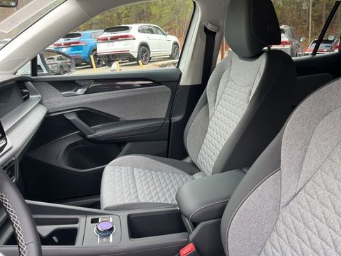 New 2026 Volkswagen Tiguan S image 10