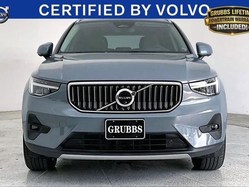 Certified 2023 Volvo XC40 B4 Plus w/ Driver Assist Package FWD image 6