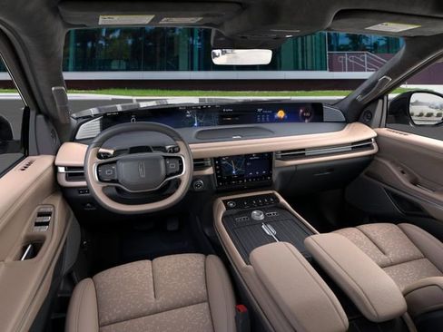 New 2025 Lincoln Navigator Black Label AWD/4WD image 9