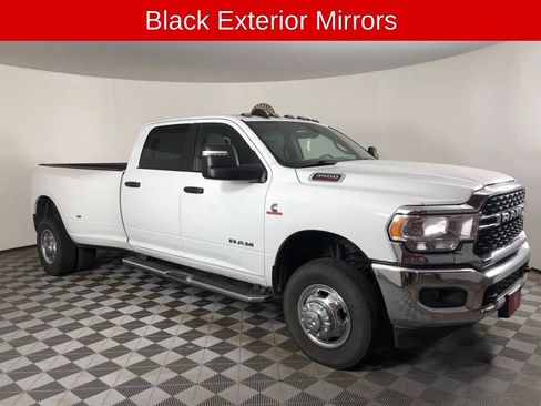 Used 2024 RAM 3500 Big Horn AWD/4WD image 15