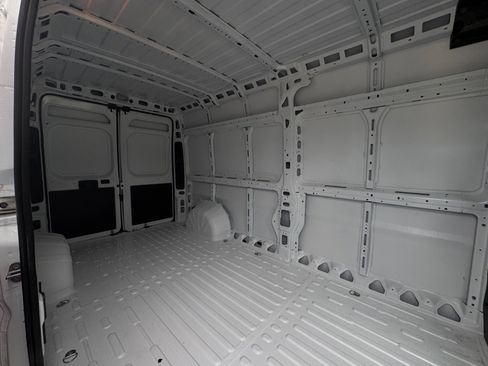 Used 2025 RAM ProMaster 2500 image 46