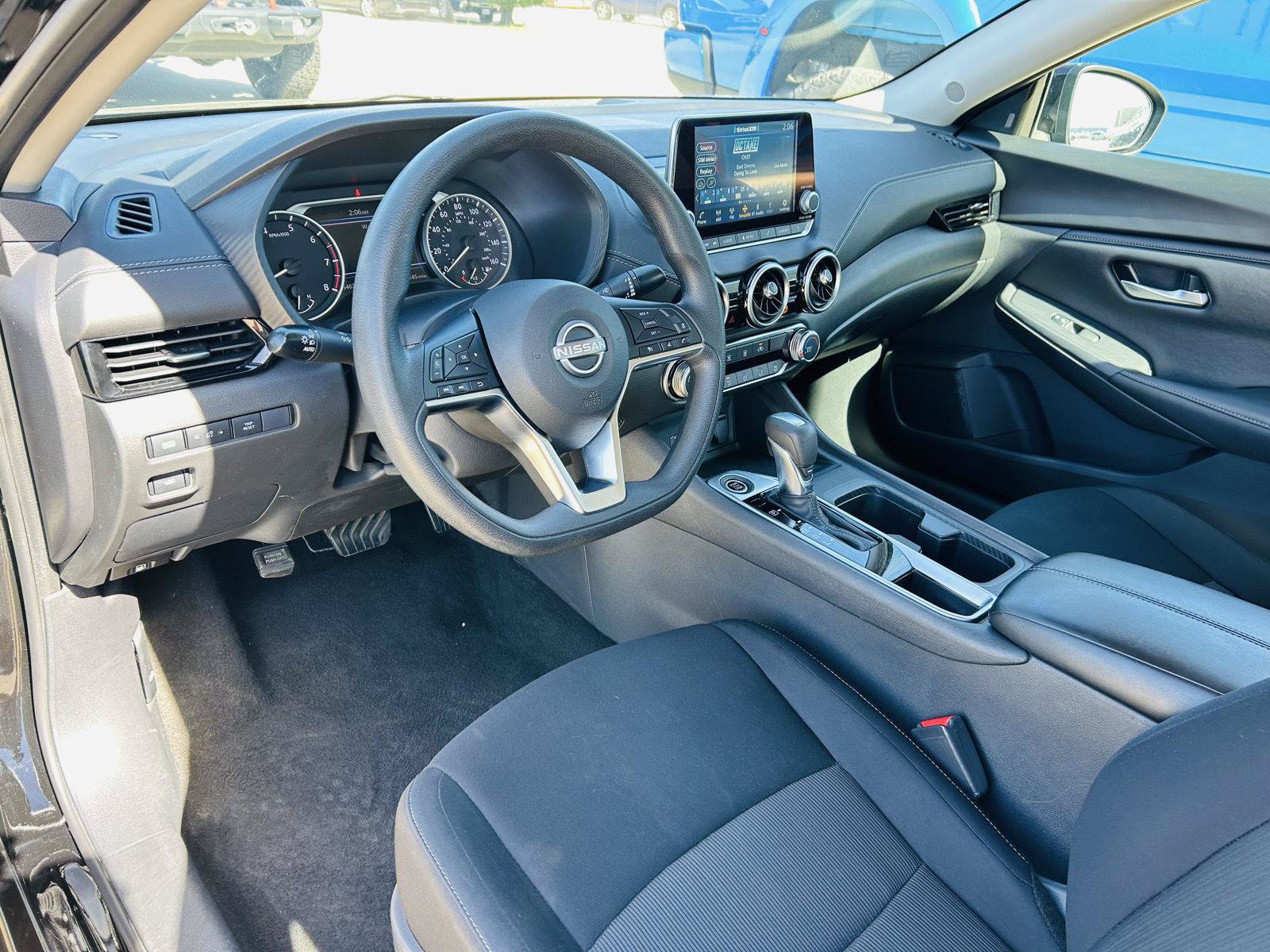 Used 2024 Nissan Sentra SV FWD image 10