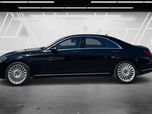 Used 2019 Mercedes-Benz S 560 Sedan image 6