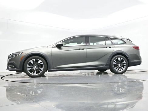 Used 2019 Buick Regal Essence w/ Sights and Sounds Package AWD/4WD image 42