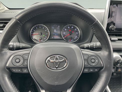 Used 2019 Toyota RAV4 XLE Premium w/ Cold Weather Package AWD/4WD image 26
