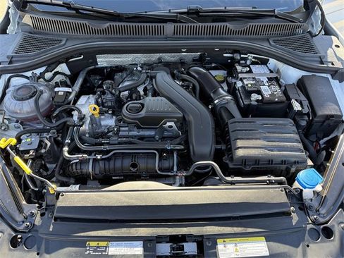 Certified 2025 Volkswagen Jetta SE image 27