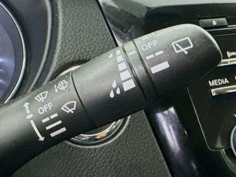 Used 2017 Nissan Rogue SV w/ Midnight Edition FWD image 14