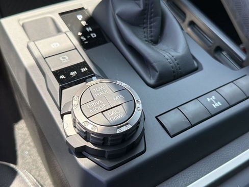 New 2026 Toyota Tacoma TRD Off-Road AWD/4WD image 21