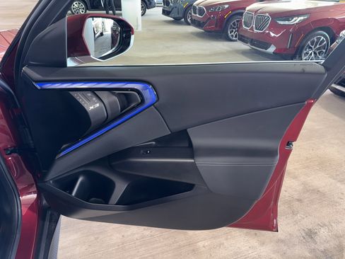 Certified 2025 BMW X3 xDrive30i image 9