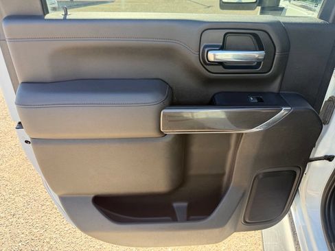 Used 2020 GMC Sierra 2500 AT4 w/ AT4 Premium Package AWD/4WD image 23