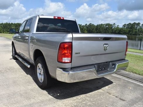 Used 2021 RAM 1500 Classic SLT RWD image 8
