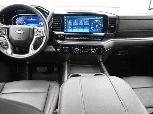 Used 2024 Chevrolet Silverado 2500 LTZ w/ LTZ Plus Package image 16