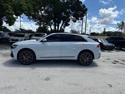 Used 2021 Audi Q8 Premium Plus w/ Premium Plus Package AWD/4WD image 19