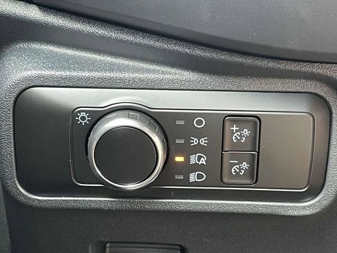 New 2025 Ford Bronco 4-Door image 26