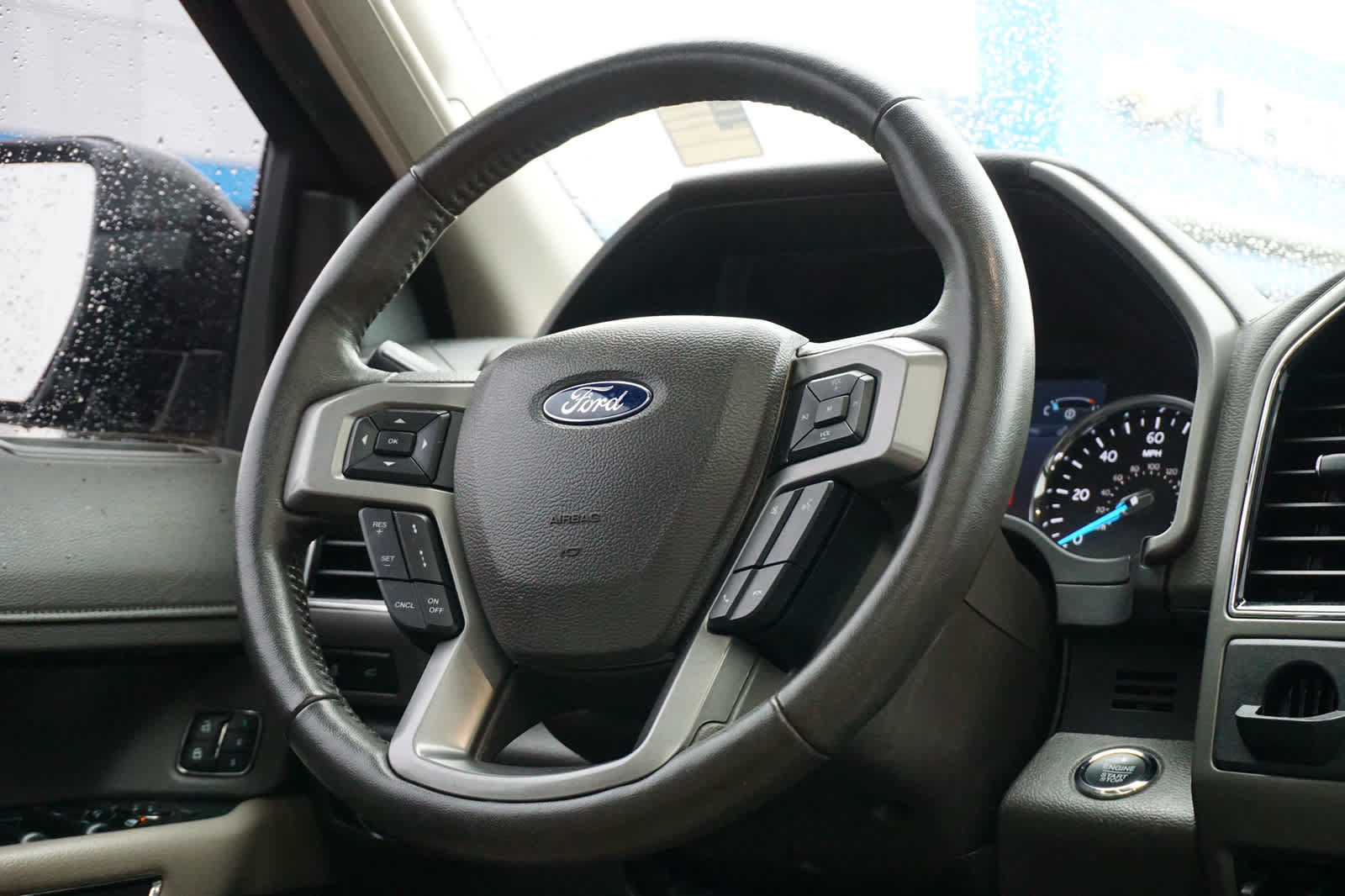Used 2021 Ford Expedition XLT AWD/4WD image 18