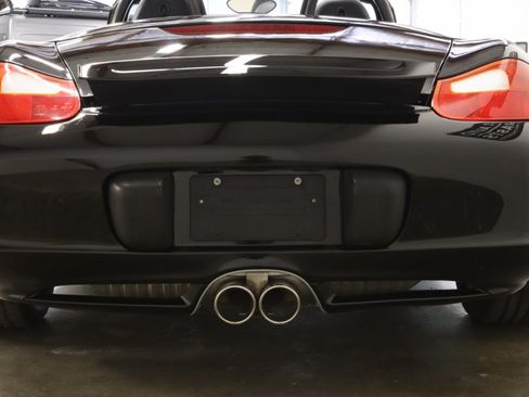 Used 2004 Porsche Boxster RWD image 17