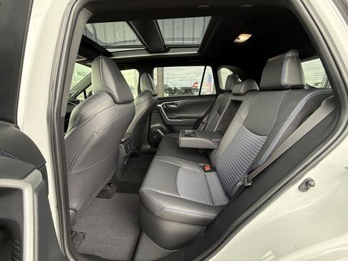 Used 2024 Toyota RAV4 XSE w/ Advanced Technology Package AWD/4WD image 40
