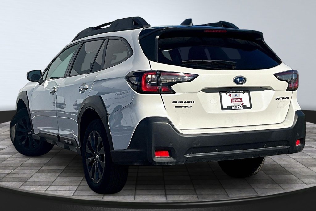 Used 2024 Subaru Outback Onyx Edition AWD/4WD image 4