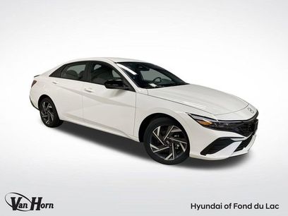 New 2025 Hyundai Elantra SEL