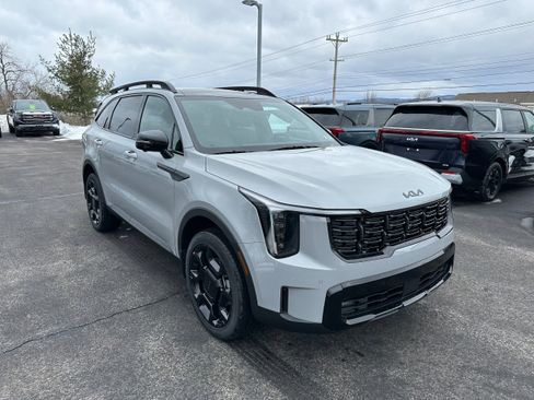 New 2026 Kia Sorento AWD image 3