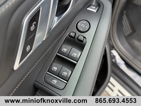 Used 2026 BMW X5 sDrive40i RWD image 14