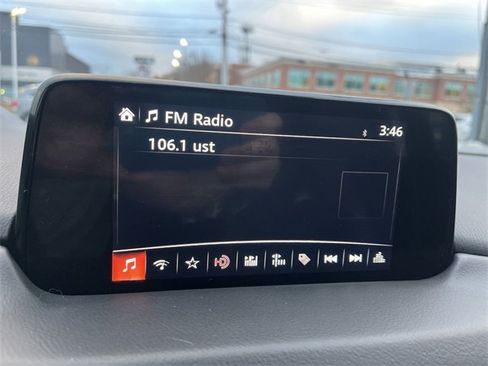 Used 2019 MAZDA CX-5 Touring image 16