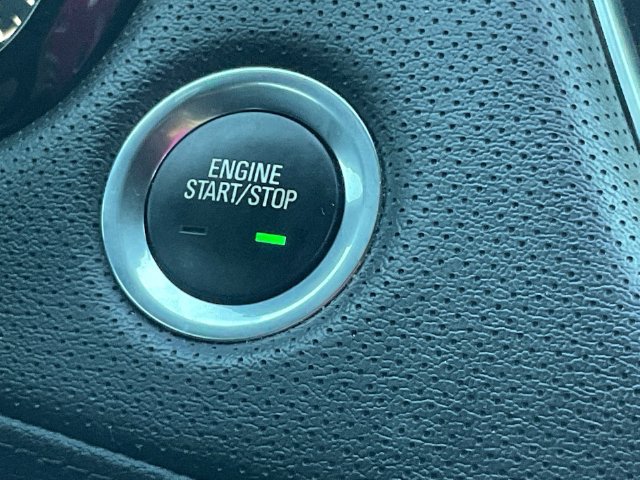 Used 2022 Cadillac XT5 Luxury FWD image 17