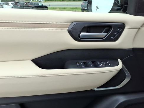 New 2026 Nissan Armada Platinum Reserve AWD/4WD image 5